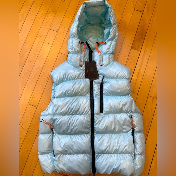 BOGNER Fire + Ice NAIMA Puffer Vest in Pale Blue Size 10 Large EU 40 NWT - Picture 1 of 9